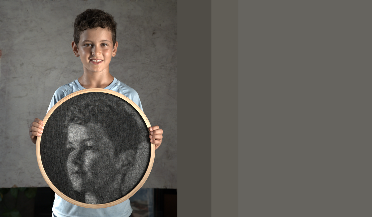 תמונה אחת. אלפי חוטים.